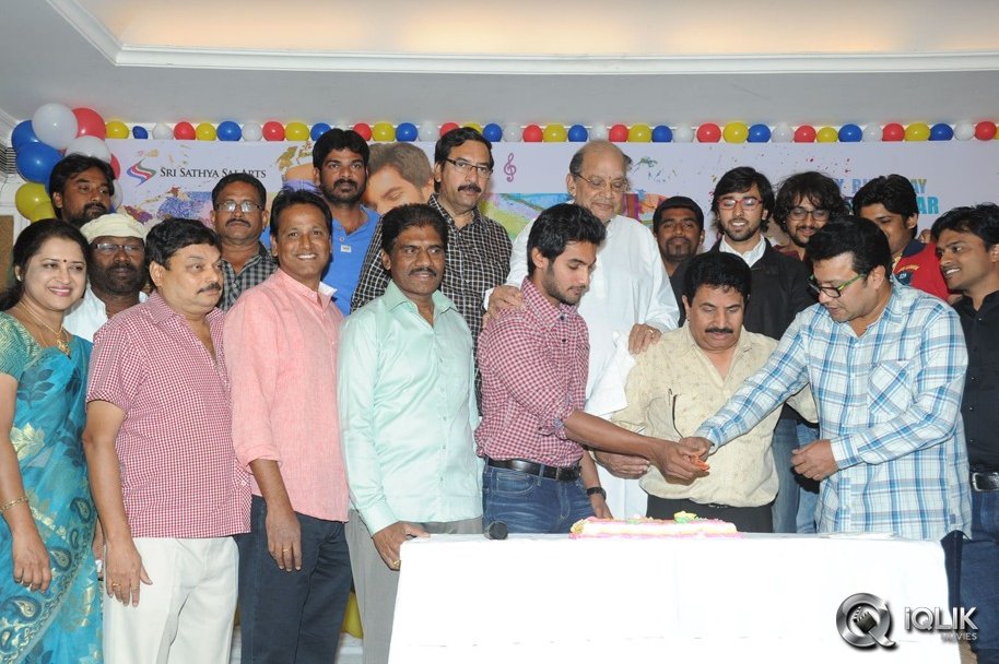Aadi-Birthday-Celebrations-With-Pyaar-Mein-Padipoyane-Team